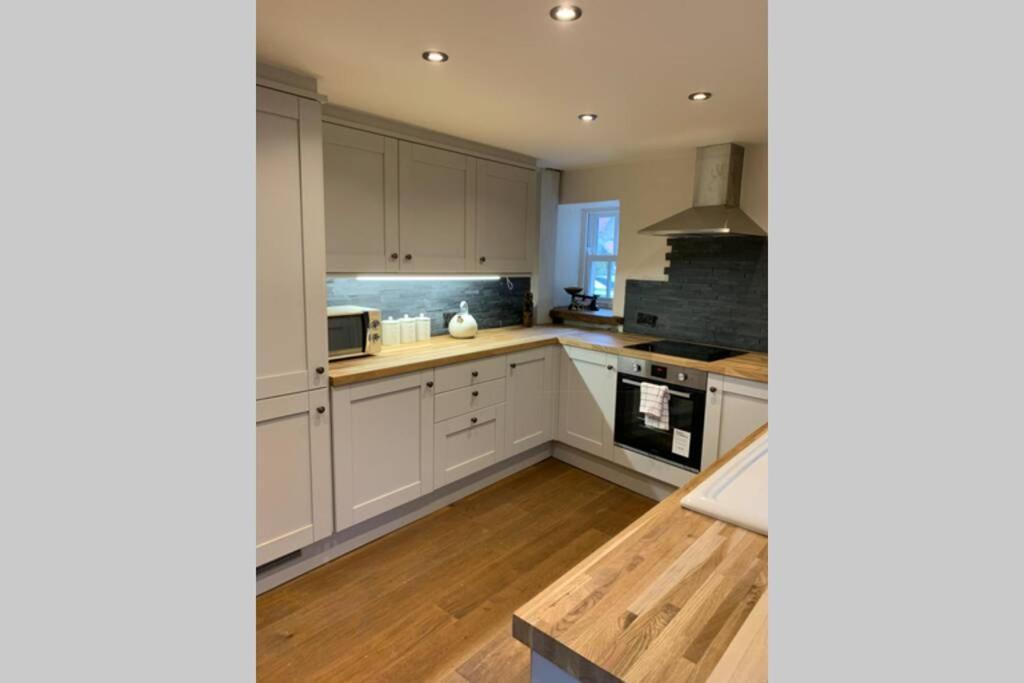 5 Star Cottage On The Green With Log Burner - Dog Friendly Austwick Exterior foto