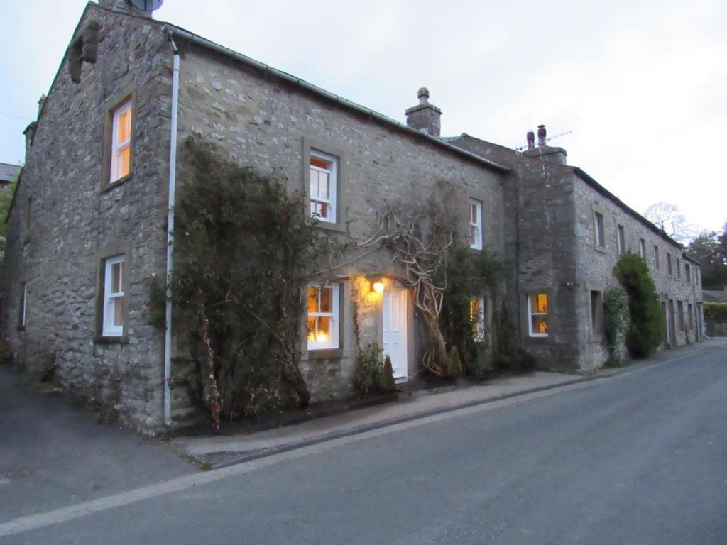 5 Star Cottage On The Green With Log Burner - Dog Friendly Austwick Exterior foto